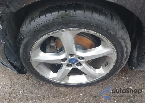 2014 Ford Fusion Se z USA, uszkodzony, nr VIN 1FA6P0HD0E5372015